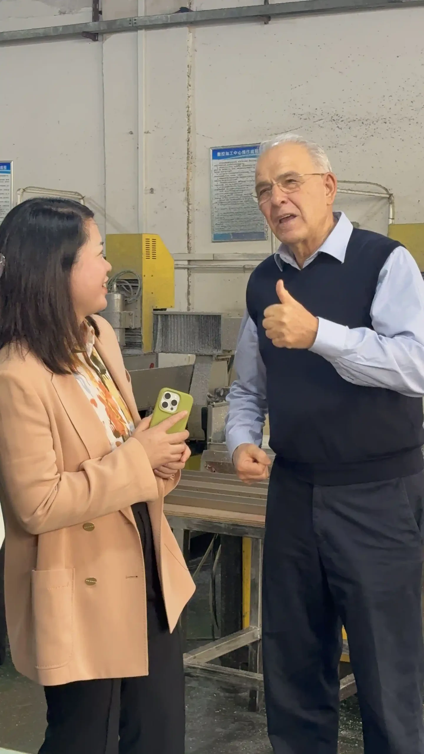 Warmly welcome Mr.Savo and Mrs.Irena to visit Shenzhen Qixingyuan Machinery Equipment Co., Ltd. Again