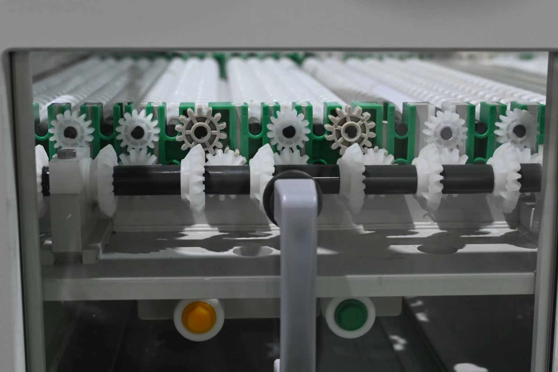 High-quality conveyor roller featuring flange design for added stability, preventing PCB misalignment and minimizing vibration during transport